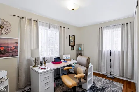 931 N 19th Street Elwood IN 46036