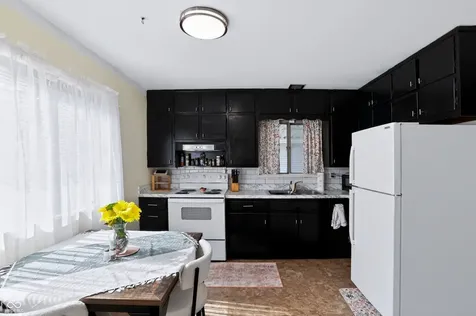 931 N 19th Street Elwood IN 46036