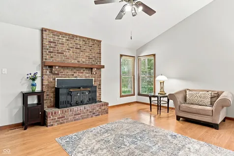 8720 Ginnylock Drive Indianapolis IN 46256