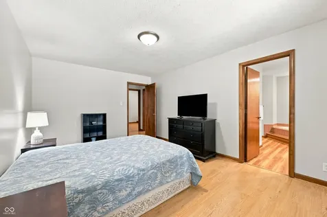 8720 Ginnylock Drive Indianapolis IN 46256