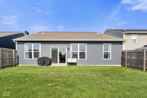 11091 N Longbranch Street Monrovia IN 46157