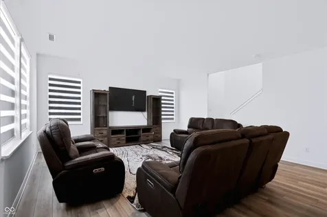 1219 Kendrick Greenwood IN 46143