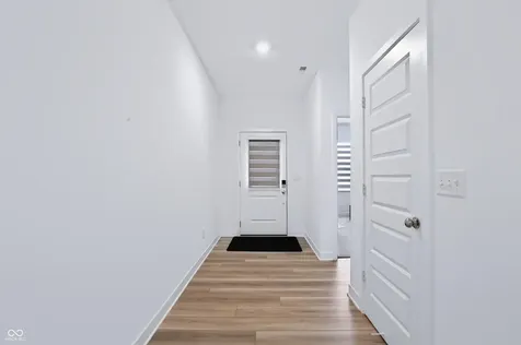 1219 Kendrick Greenwood IN 46143