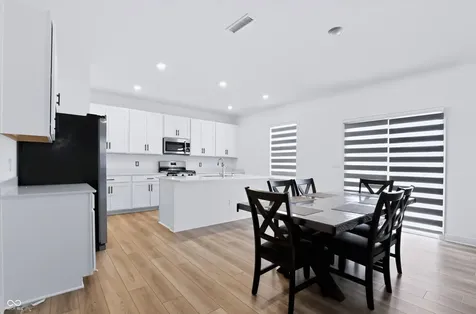 1219 Kendrick Greenwood IN 46143
