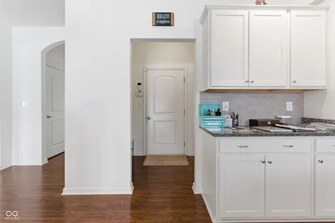 8640 Thatcher Lane Avon IN 46123