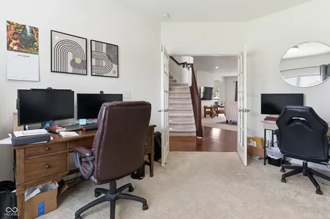 8640 Thatcher Lane Avon IN 46123