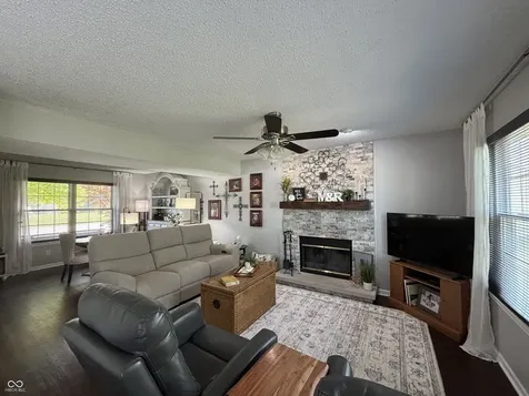 7338 Jackie Court Indianapolis IN 46221