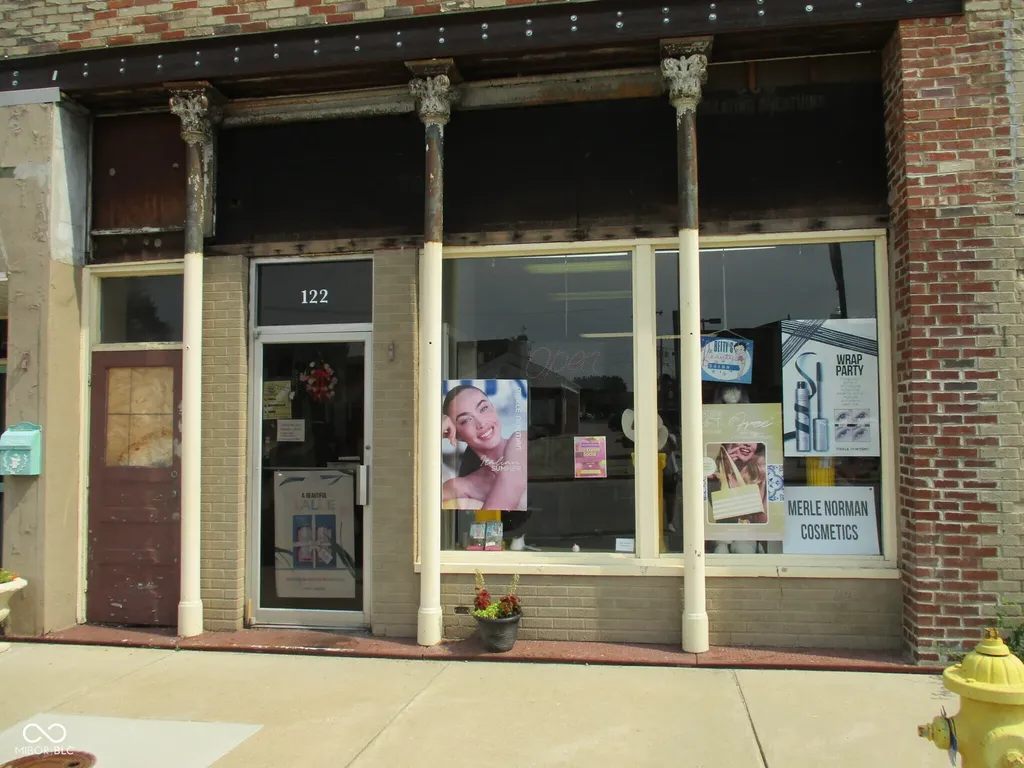 122 W Main Street Crawfordsville IN 47933