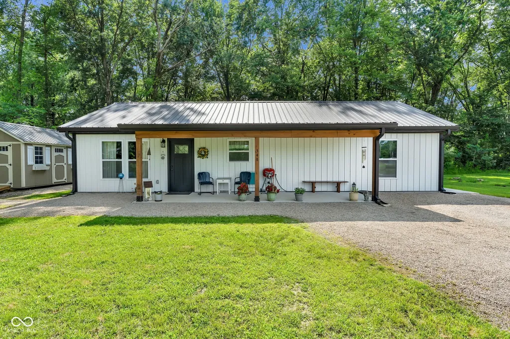 348 N Virgil Street Jasonville IN 47438