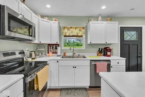 348 N Virgil Street Jasonville IN 47438