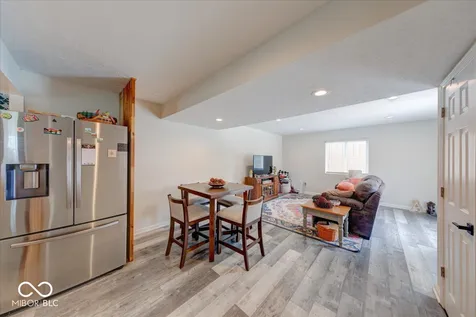2917 Country Estates Drive Indianapolis IN 46227