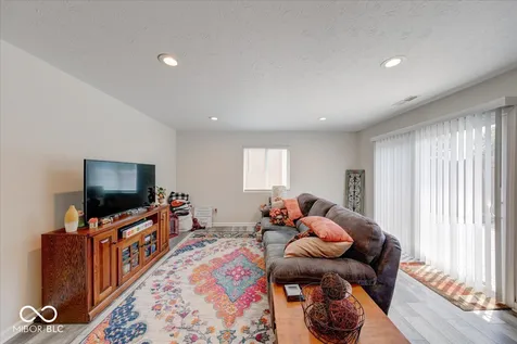 2917 Country Estates Drive Indianapolis IN 46227
