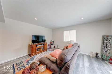 2917 Country Estates Drive Indianapolis IN 46227