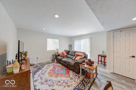 2917 Country Estates Drive Indianapolis IN 46227