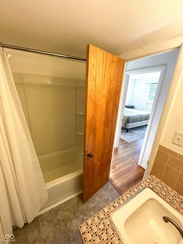 5829 W 30th Street Indianapolis IN 46224