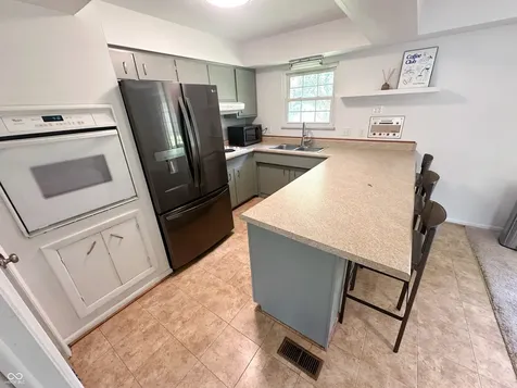 5829 W 30th Street Indianapolis IN 46224
