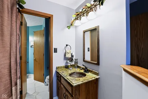 4709 Shireton Court Indianapolis IN 46254