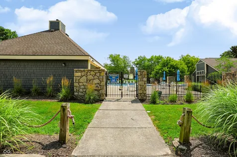 4709 Shireton Court Indianapolis IN 46254