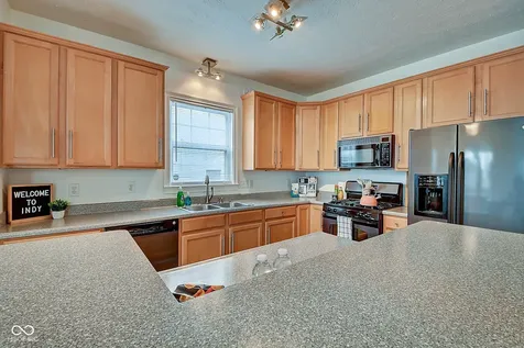 1608 Columbia Avenue Indianapolis IN 46202