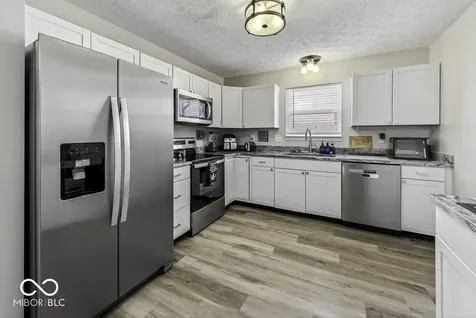 1379 Fiesta Drive Franklin IN 46131