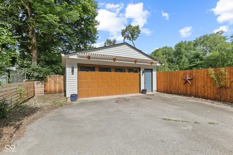 7020 Caroline Avenue Indianapolis IN 46220