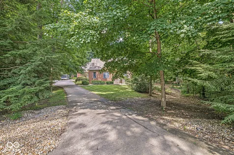 1332 S Oak Ridge Lane Crawfordsville IN 47933