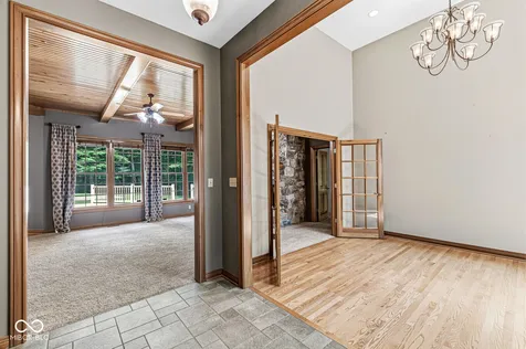 1332 S Oak Ridge Lane Crawfordsville IN 47933