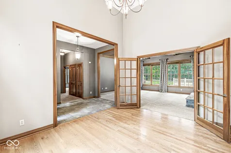 1332 S Oak Ridge Lane Crawfordsville IN 47933