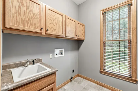 1332 S Oak Ridge Lane Crawfordsville IN 47933