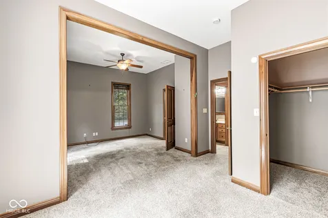 1332 S Oak Ridge Lane Crawfordsville IN 47933