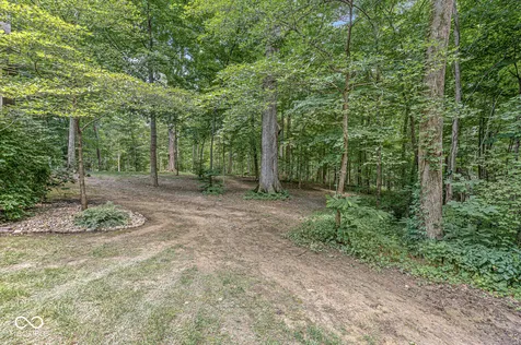 1332 S Oak Ridge Lane Crawfordsville IN 47933
