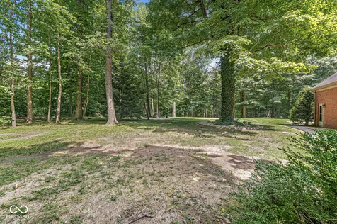 1332 S Oak Ridge Lane Crawfordsville IN 47933
