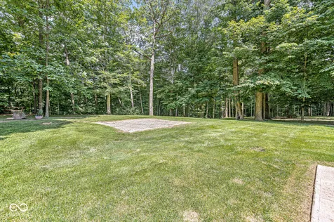 1332 S Oak Ridge Lane Crawfordsville IN 47933