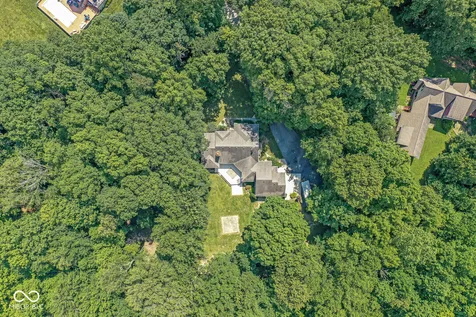 1332 S Oak Ridge Lane Crawfordsville IN 47933