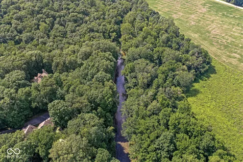 1332 S Oak Ridge Lane Crawfordsville IN 47933