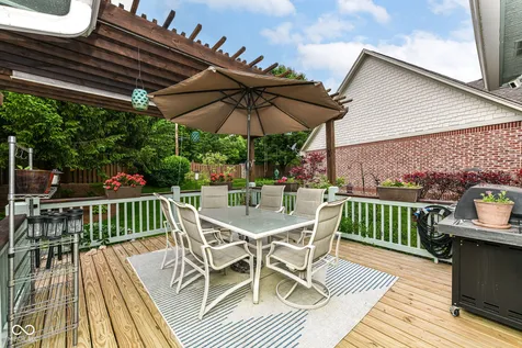 8704 Vintner Court Indianapolis IN 46256