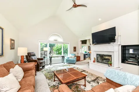 8704 Vintner Court Indianapolis IN 46256
