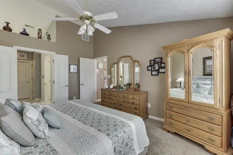1192 Vicksburg South Drive Greenwood IN 46143