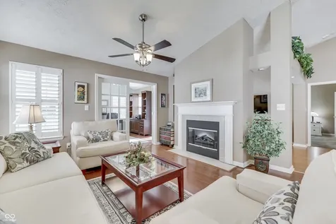1192 Vicksburg South Drive Greenwood IN 46143