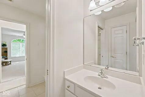 13326 Sioux Trail Carmel IN 46033