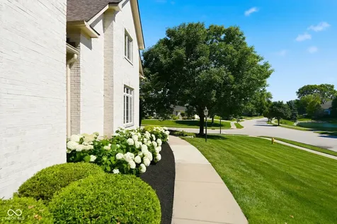 13326 Sioux Trail Carmel IN 46033