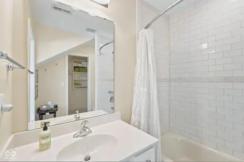 13326 Sioux Trail Carmel IN 46033