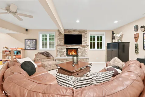 13326 Sioux Trail Carmel IN 46033