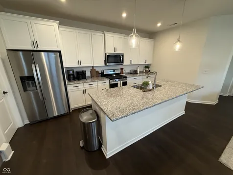 9065 Stone Trace Boulevard Avon IN 46123