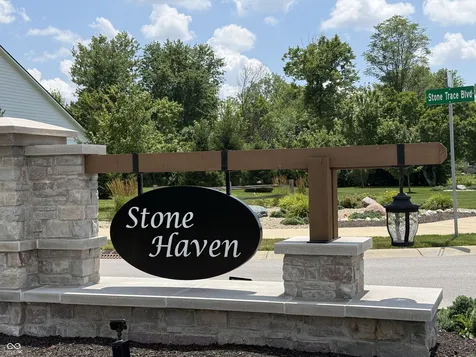 9065 Stone Trace Boulevard Avon IN 46123