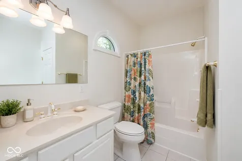 5165 Hawks Point Road Indianapolis IN 46226
