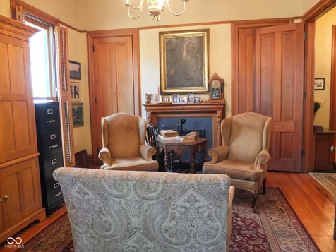 412 W Main Street Crawfordsville IN 47933