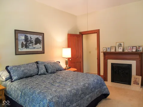 412 W Main Street Crawfordsville IN 47933