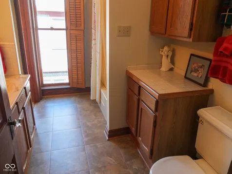 412 W Main Street Crawfordsville IN 47933