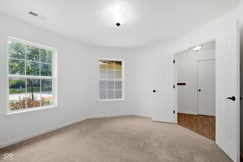 321 Brooks Bend Brownsburg IN 46112